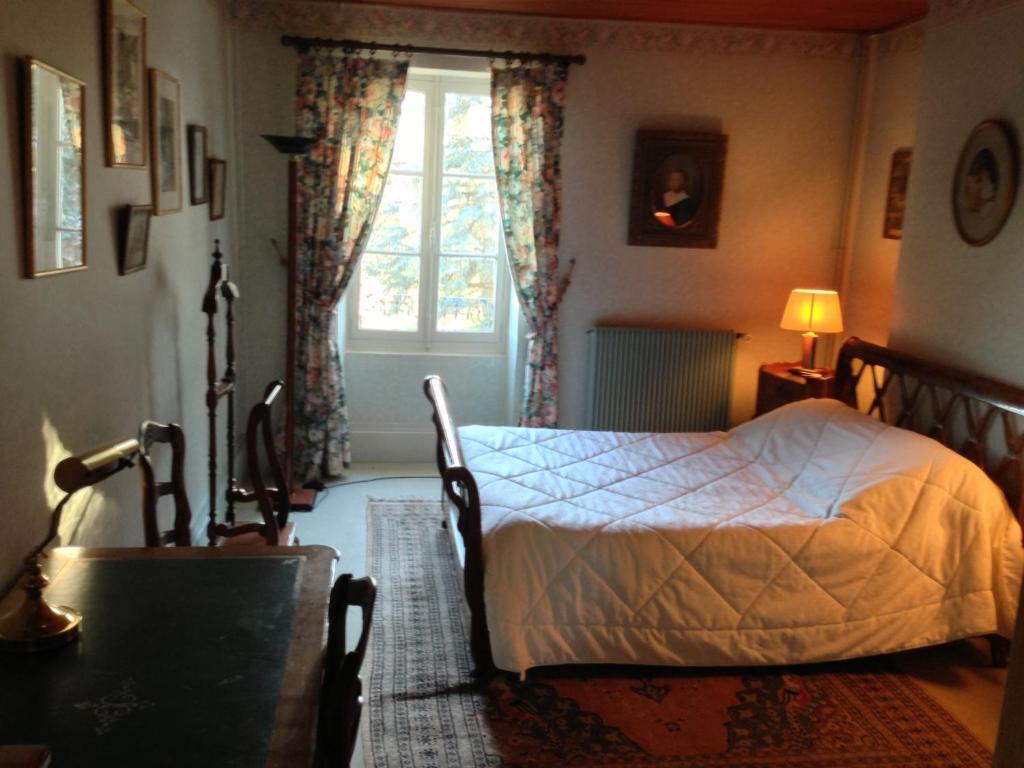 Bed and Breakfast Domaine De Vilotte Ardenais Zimmer foto